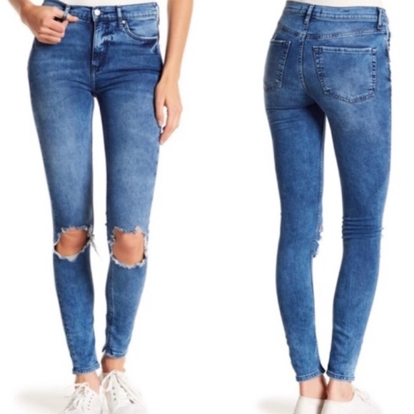 🔥 Free People Ripped Jeans NWT - Picture 2 of 8